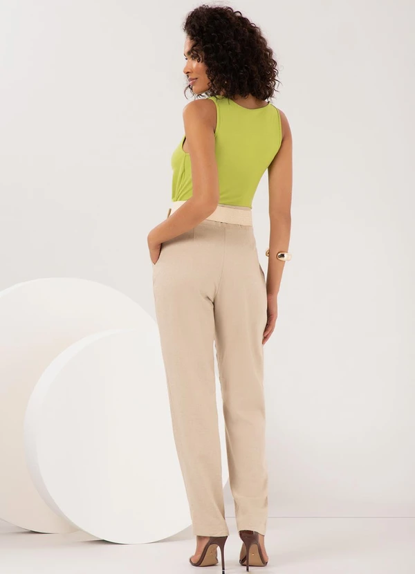 Lunender - Blusa Decote Degagê e Torção nos Ombros Verde 4