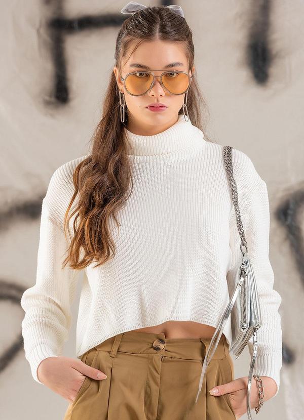 Choyee - Blusa Gola Alta em Tricô Bege