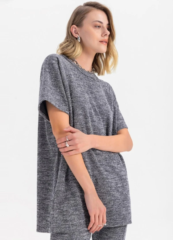 Essendi - Camiseta Feminina em Ribana  Preto