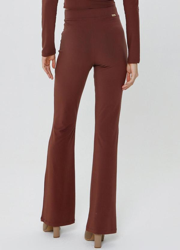 Gatabakana - Calca Boot Cut Power Marrom 2