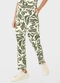 Malwee - Calça Carrot em Moletinho Off White - variação: Calça Carrot Folhagens em Moletinho (Verde Militar