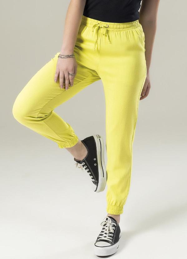 Bjoe - Calça Feminina com Amarração e Punho Verde