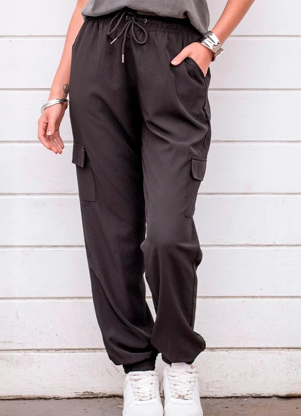 Hiatto Confecção - Calça Feminina Jogger Cargo Preto 2