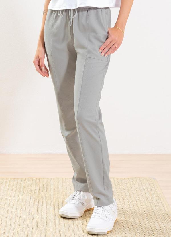 Cativa - Calça Midi Feminina Aviamento Decorativo Cinza