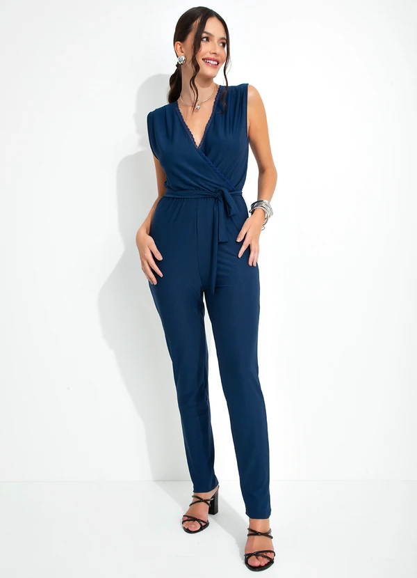 bonprix - Macacão Decote Transpassado Azul Marinho 5