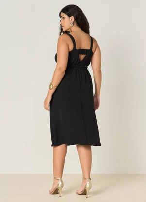 Elegance - Vestido com Recorte V no Busto Preto - ELEGANCE