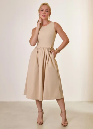 Naguchi - Vestido Midi com Bolsos Tapioca  - NAGUCHI