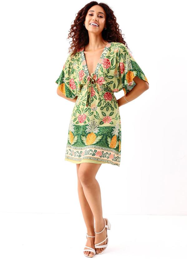 Farm - Vestido Curto Terra dos Abacaxis 4