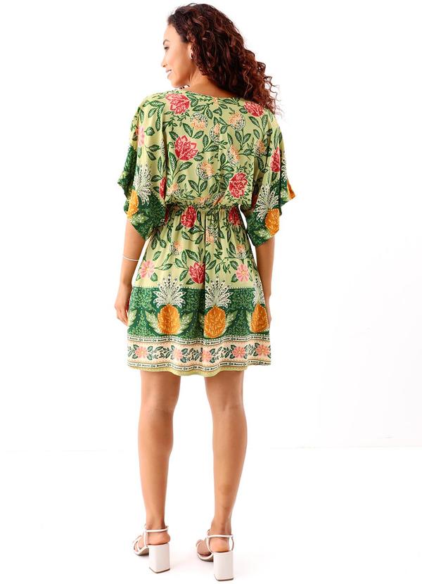 Farm - Vestido Curto Terra dos Abacaxis 6