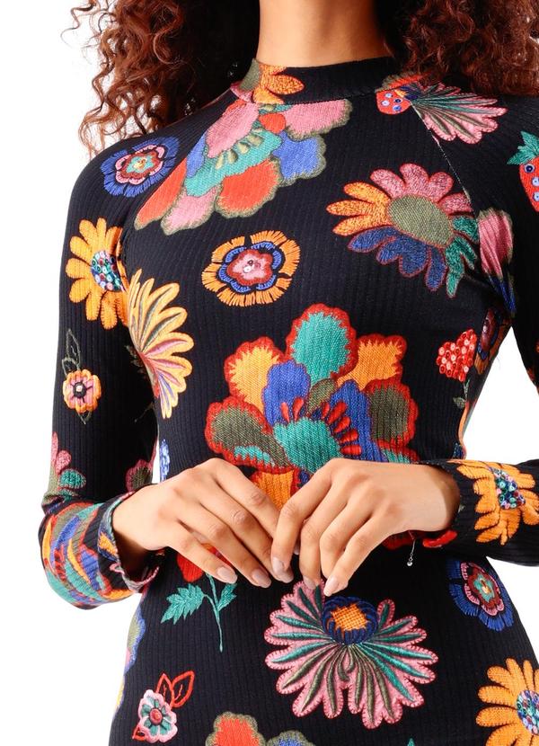 Farm - Vestido Midi Retilinea Lene 3