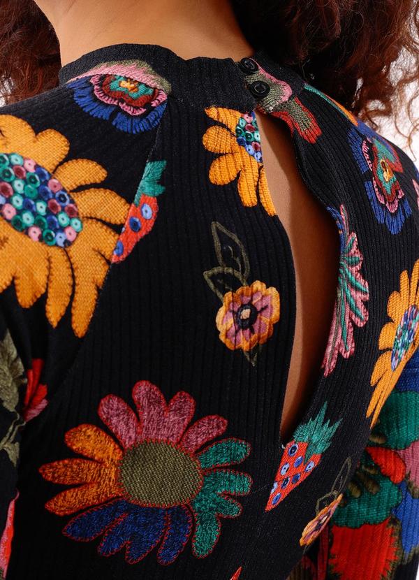 Farm - Vestido Midi Retilinea Lene 6