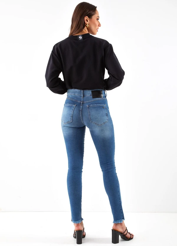 Colcci - Blusão Moletom Preto 4