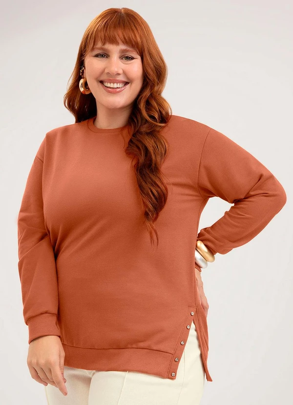 Cativa - Blusão Plus Size em Moletom Marrom
