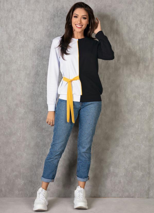 Outlet - Casaco Branco e Preto com Faixa Amarela 3