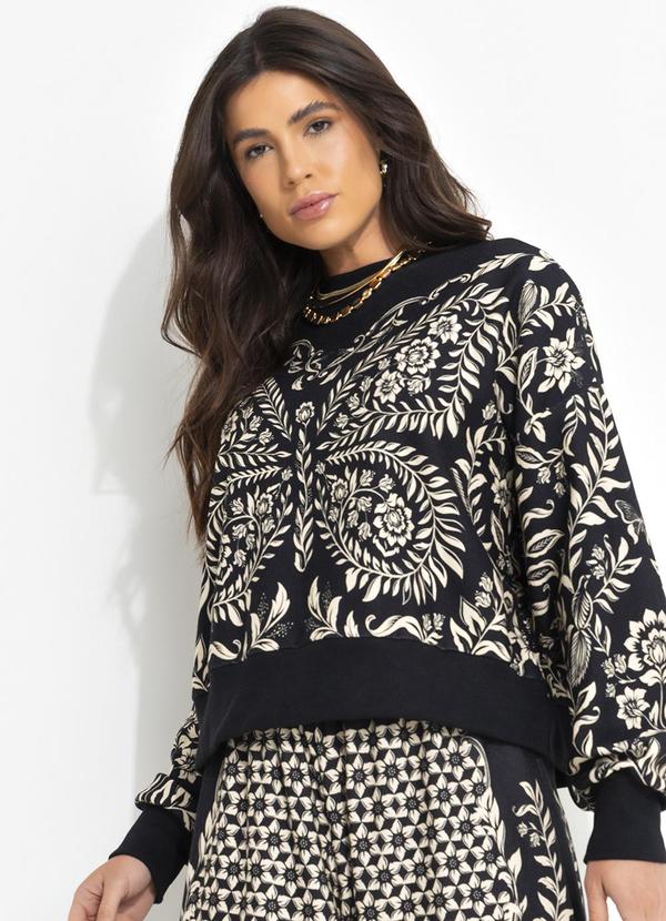 Farm - Casaco Moletom Borbolina Preto 7