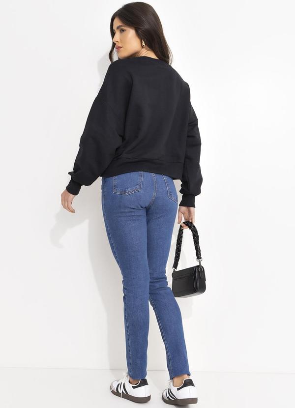 Farm - Moletom Bordado Logotuca Preto 4