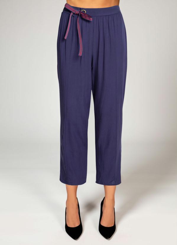 Quintess - Calça Azul com Ilhóses na Cintura 3