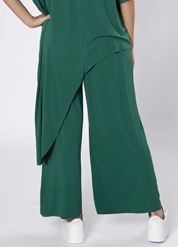 Preview - Calça Pantacourt Básica Verde 2
