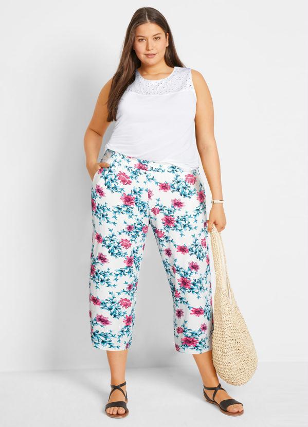 Queima Estoque - Calça Pantacourt Floral White 11
