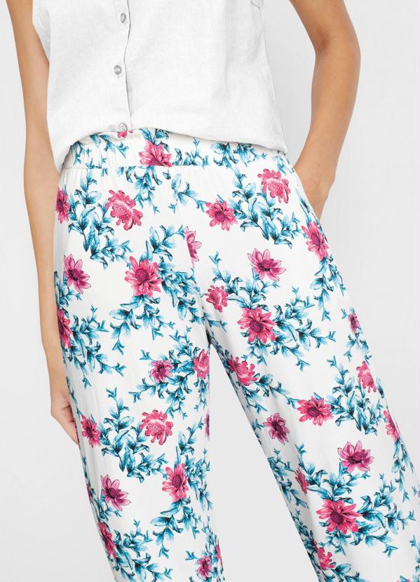 Queima Estoque - Calça Pantacourt Floral White 6