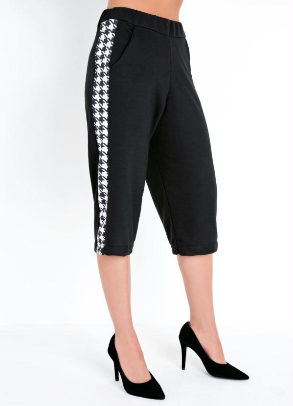 Quintess - Calça Preta com Bolsos 3