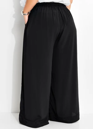 Quintess - Calça Preto em Crepe Plano - QUINTESS