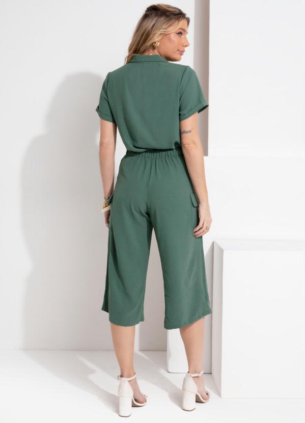 Outlet - Calça Verde com Bolso Cargo 7