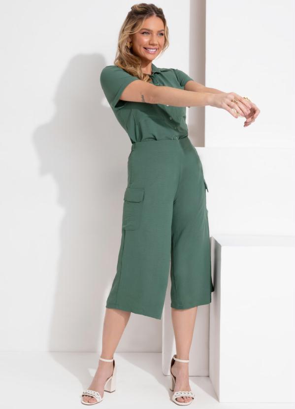 Outlet - Calça Verde com Bolso Cargo 6