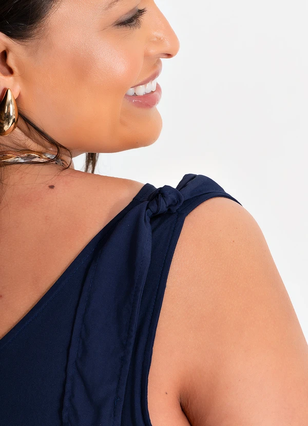 Quintess - Blusa Azul Marinho em Viscose Plana 13