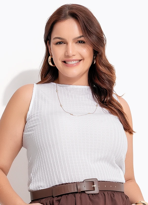 Quintess - Blusa Branco em Malha Canelada Texturizada 10