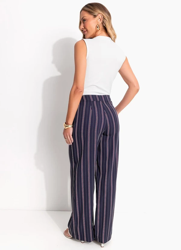 Quintess - Blusa Branco em Malha Crepe 10