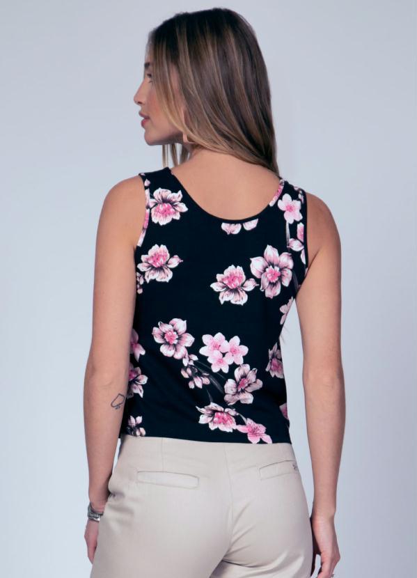 Quintess - Blusa com Gota no Decote Floral Rosa 2