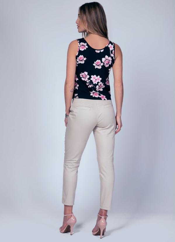 Quintess - Blusa com Gota no Decote Floral Rosa 4