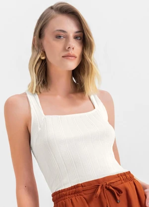 Essendi - Blusa Feminina Canelada Bege - ESSENDI