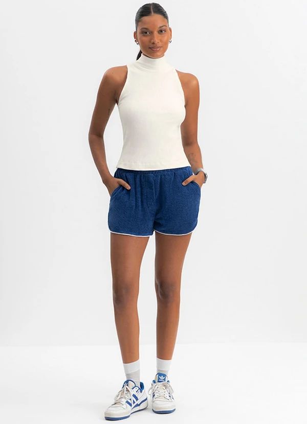 Essendi - Blusa Feminina com Gola Alta Natural 3