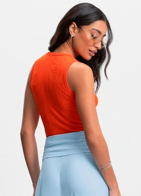 Essendi - Blusa Feminina em Viscose Laranja 2