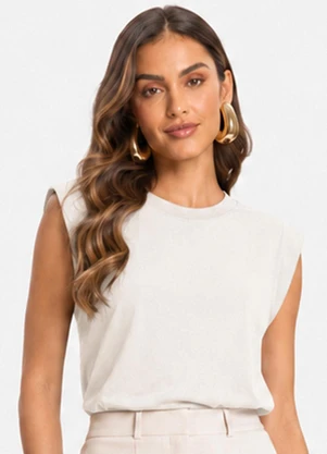 Infinita Cor - Blusa Feminina Manga Curta em Malha Visco Bege - INFINITA COR