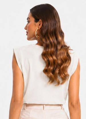 Infinita Cor - Blusa Feminina Manga Curta em Malha Visco Bege - INFINITA COR