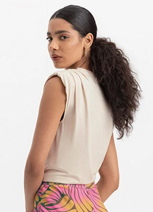 Essendi - Blusa Feminina Muscle em Moletinho Natural - ESSENDI