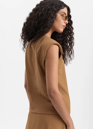 Essendi - Blusa Feminina Muscle Tee Marrom - ESSENDI