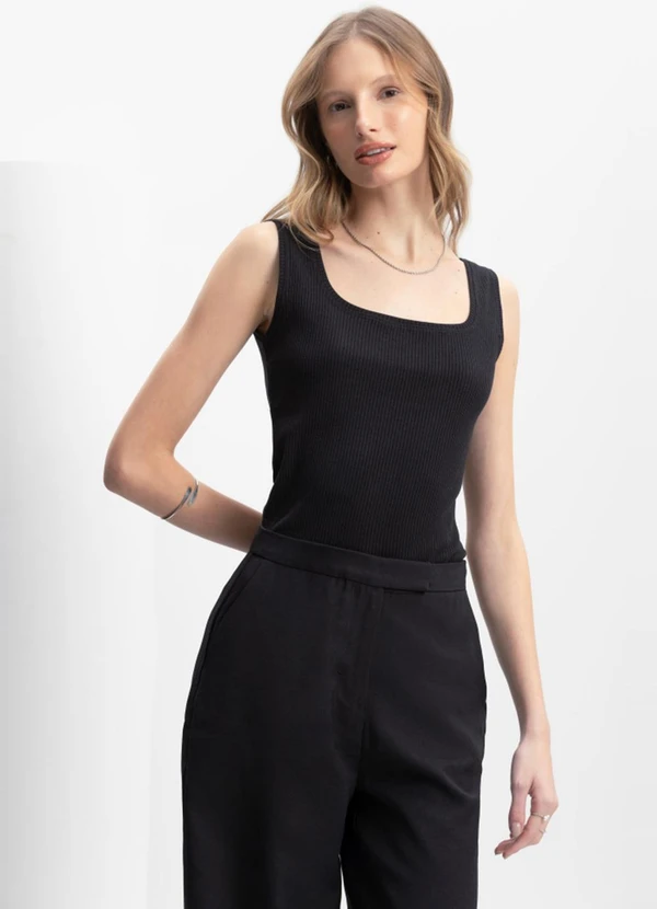Essendi - Blusa Feminina Regata Canelada Preto 2