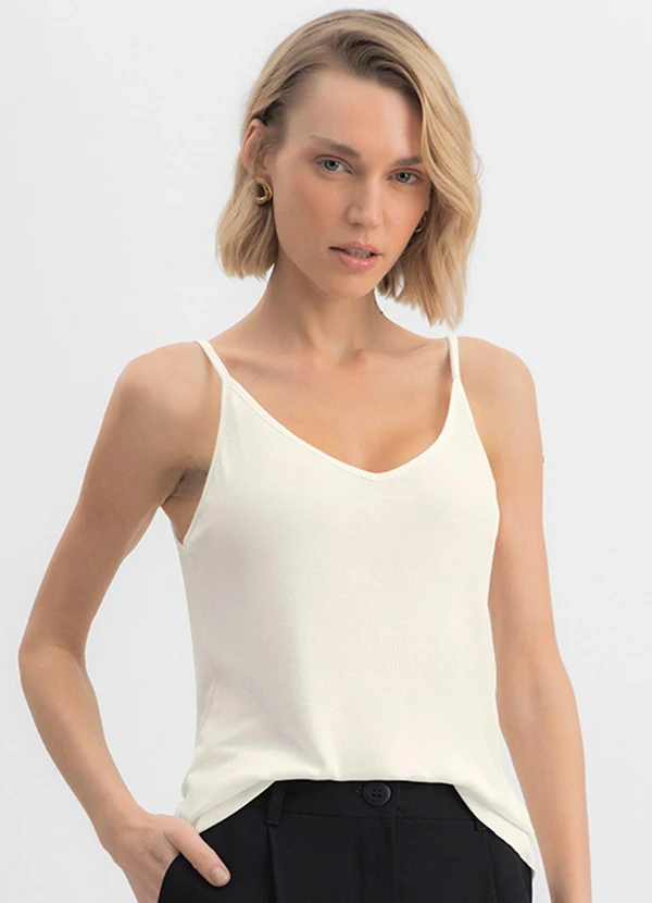 Essendi - Blusa Feminina Regata em Viscose Natural