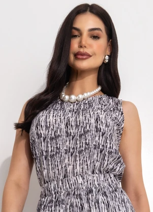 Quintess - Blusa Poá Abstrato em Crepe Plano - QUINTESS