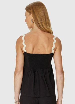 Malwee - Blusa Preta Evasê com Lastex - MALWEE