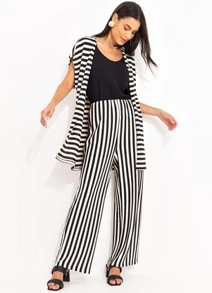 Quintess - Blusa Preto em Crepe Plano - QUINTESS