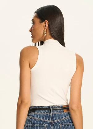 Doce Trama - Blusa Regata com Gola Alta Branco - DOCE TRAMA