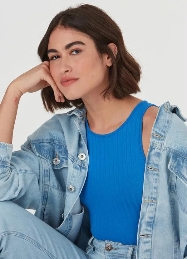 Malwee - Blusa Regata Malha Canelada de Viscose Azul 5