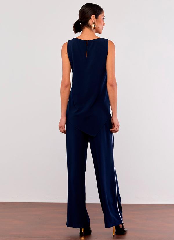 Carlota Costa - Regata Assimétrica Azul 2