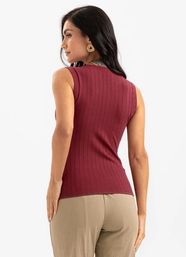 Cativa - Regata Canelada  Vermelho Escuro 2