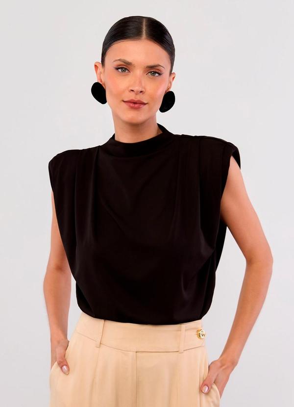 Carlota Costa - Regata com Ombreira Preto 1